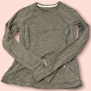 LULULEMON- Long Sleeve Shirt - Gray Patterned